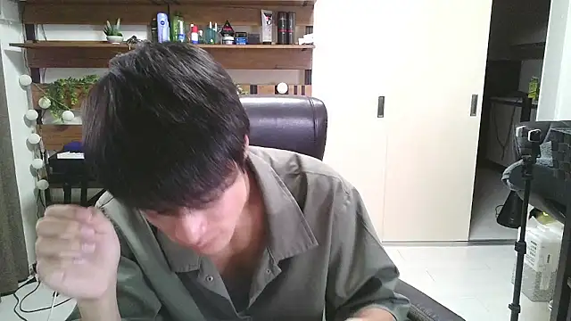 Snapshot of IroManager chatting on 09-24-25, 01:17 IroManager online show from 09-24-25, 01:17