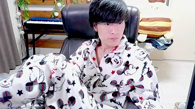 IroManager online show from 04-05-26, 08:04