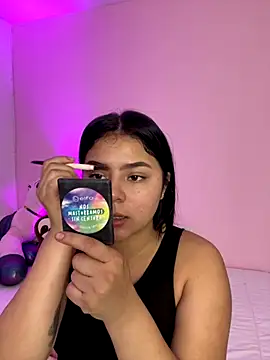 Oriana Guzman online show from 11-04-25, 01:31