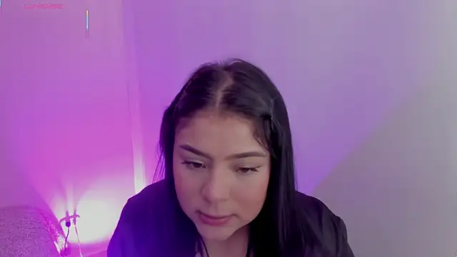 Oriana Guzman online show from 02-21-26, 12:34