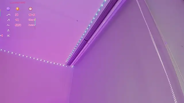 Oriana Guzman online show from 03-15-26, 04:52