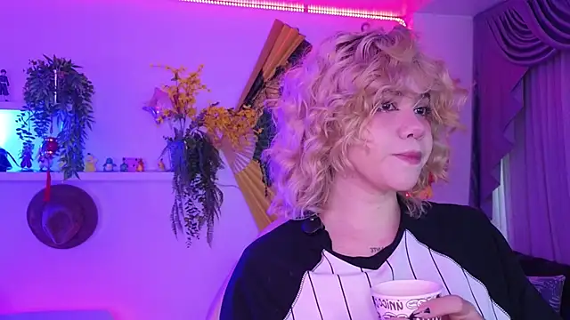 albaismynameX online show from 03-28-26, 12:17