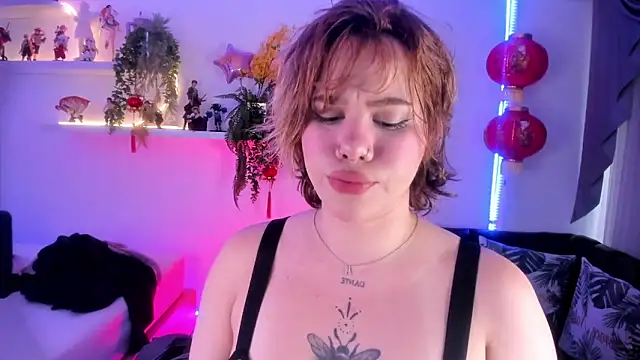 albaismynameX online show from 03-20-25, 03:14