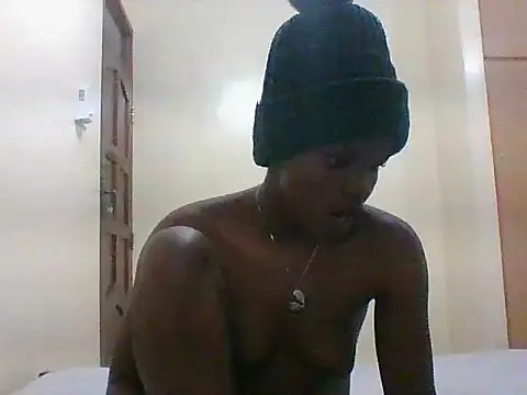 hotgal1112 online show from 10-30-25, 07:22