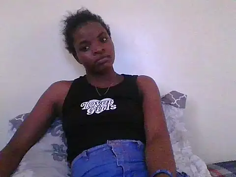 hotgal1112 online show from 09-21-25, 02:55