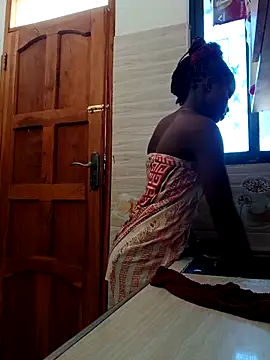 Snapshot of hotgal1112 chatting on 02-22-26, 05:21 hotgal1112 online show from 02-22-26, 05:21