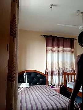 Snapshot of hotgal1112 chatting on 02-07-26, 05:59 hotgal1112 online show from 02-07-26, 05:59