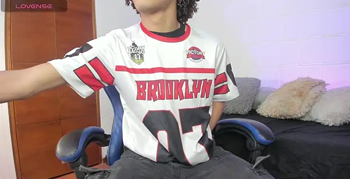 kleo helenos online show from 12-01-25, 11:38