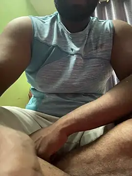 Handsomehunk 4U online show from 02-02-25, 08:13