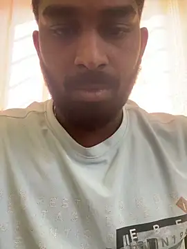 Handsomehunk 4U online show from 12-20-24, 04:42