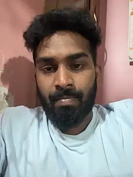 Handsomehunk 4U online show from 12-17-24, 05:26