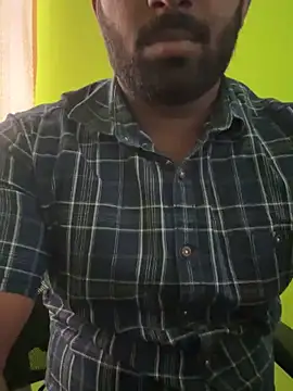 Handsomehunk 4U online show from 02-05-25, 10:08