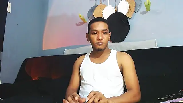 Snapshot of Grandeygruesa1 chatting on 05-14-26, 06:43 Grandeygruesa1 online show from 05-14-26, 06:43