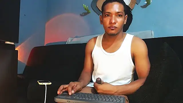 Snapshot of Grandeygruesa1 chatting on 06-10-26, 10:49 Grandeygruesa1 online show from 06-10-26, 10:49