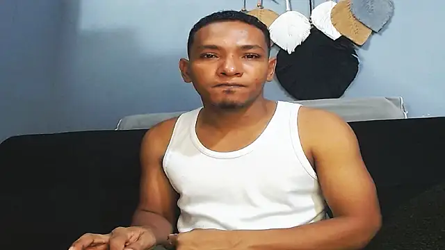 Grandeygruesa1 online show from 11-10-25, 06:07