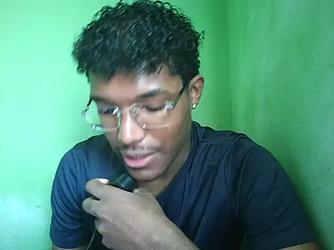 Oliveira2344 online show from 04-17-26, 01:25