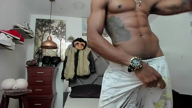 Snapshot of KING_FIT chatting on 11-29-25, 12:49 KING FIT online show from 11-29-25, 12:49