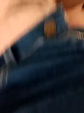 Snapshot of braza66 chatting on 03-03-25, 03:43 braza66 online show from 03-03-25, 03:43