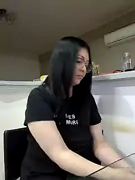 Milf Abigail online show from 03-18-25, 12:51