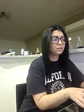 Milf Abigail online show from 10-24-25, 12:31