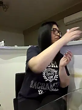 Milf Abigail online show from 12-22-25, 01:17