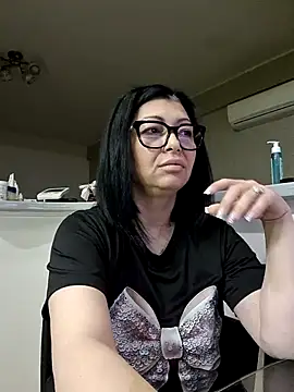 Milf Abigail online show from 03-30-26, 01:51