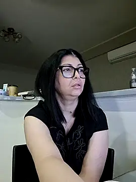 Milf Abigail online show from 02-10-26, 02:43