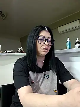 Milf Abigail online show from 03-18-26, 02:58