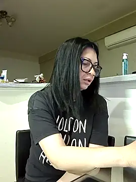 Milf Abigail online show from 03-12-26, 02:17