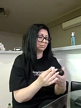 Snapshot of Milf_Abigail chatting on 04-27-26, 03:15 Milf Abigail online show from 04-27-26, 03:15