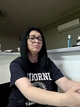 Milf Abigail online show from 03-10-26, 03:54