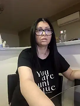 Milf Abigail online show from 01-08-26, 01:44