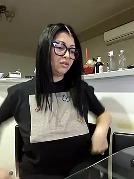 Milf Abigail online show from 11-17-25, 12:36