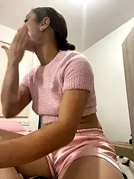 Alicia ALICIA online show from 12-19-25, 12:03