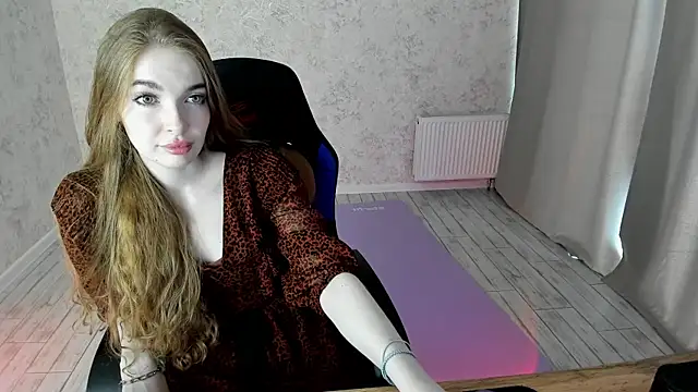 LissaCain online show from 03-08-25, 06:54