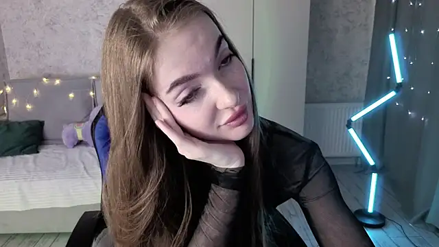 LissaCain online show from 04-19-26, 04:13