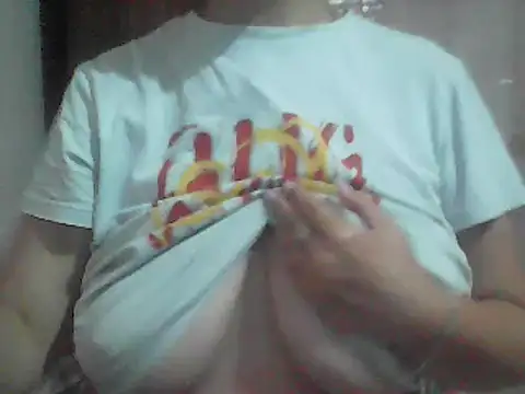 Snapshot of AnaXBerry chatting on 06-30-26, 06:30 AnaXBerry online show from 06-30-26, 06:30