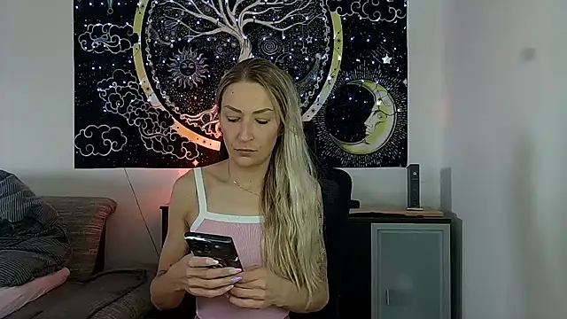 SexxyLiviaa online show from 03-30-26, 10:39