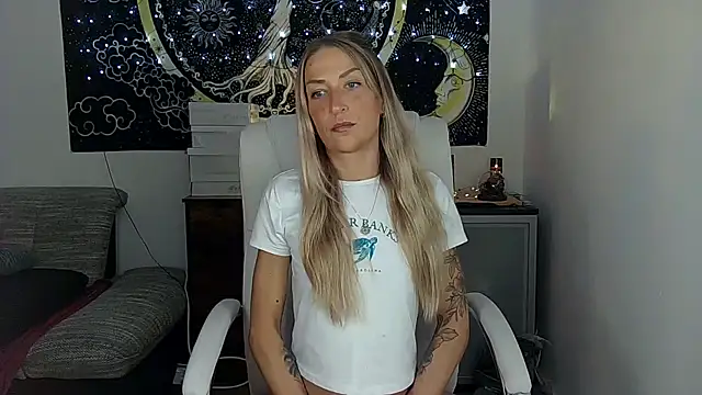 SexxyLiviaa online show from 10-13-25, 04:41