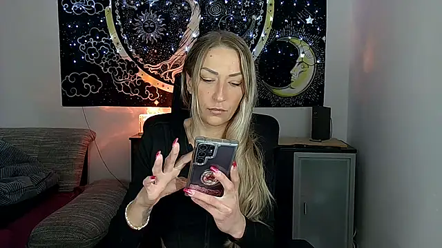 SexxyLiviaa online show from 11-15-25, 03:43