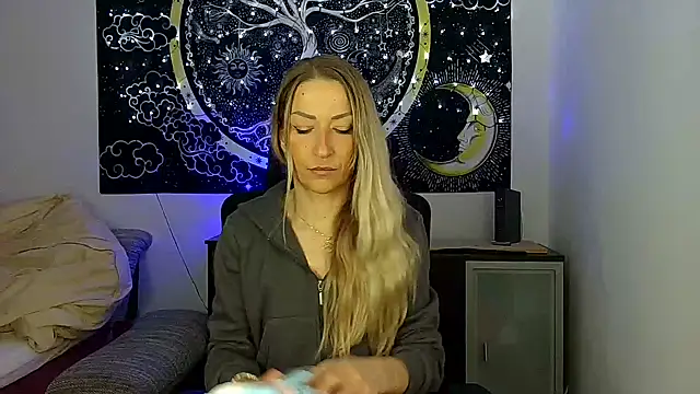 SexxyLiviaa online show from 01-06-26, 02:37