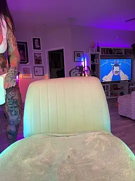 caseykey online show from 09-21-25, 01:11