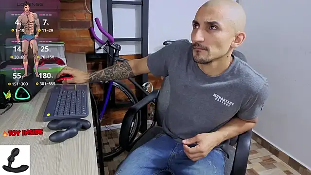 Marck Muscle online show from 02-10-26, 03:49