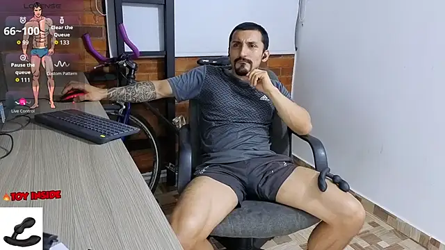Marck Muscle online show from 10-21-25, 01:49