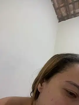 Snapshot of babybarros chatting on 05-31-26, 01:55 babybarros online show from 05-31-26, 01:55