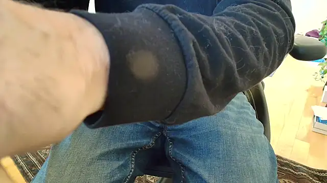 massive cum online show from 10-20-25, 05:35