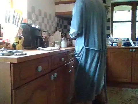 jakjak106 online show from 10-02-25, 08:07