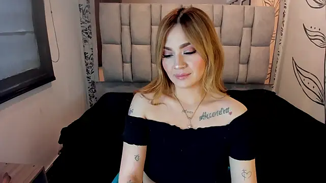 KataHot  online show from 12-19-25, 07:49