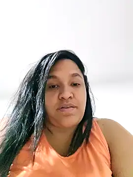 Mia Adell 11 online show from 02-02-25, 07:30