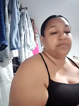 Mia Adell 11 online show from 10-22-25, 03:39